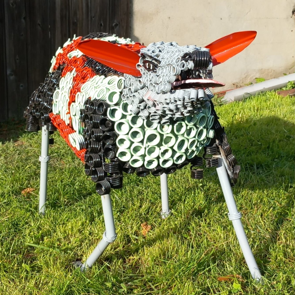 Sculpture Le mouton aux bigoudis du Bestiaire d'En Fer